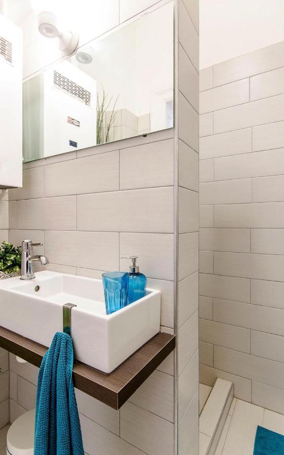 Cozy 2 Bedroom Apartment In Terez Boulevard. ブダペスト エクステリア 写真